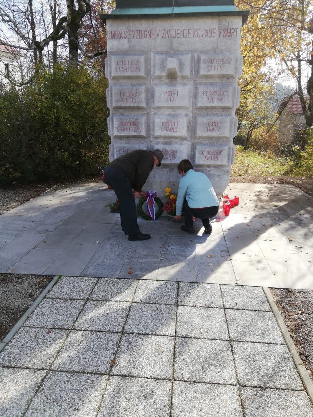 9.Venec položila Janez in Nataša